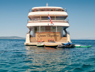 Queen Eleganza