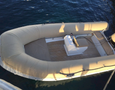 Benetti 90