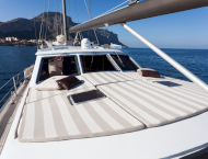 Benetti 90