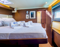 Elvira 52