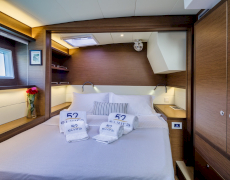 Elvira 52