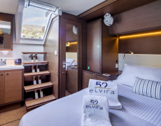 Elvira 52