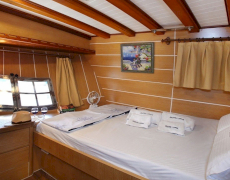 Aegean Clipper