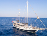 Grand Sailor